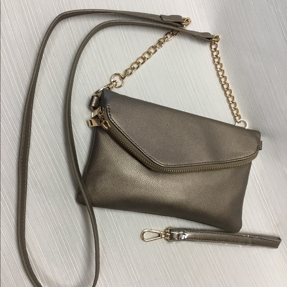 New Cross Body Bag or can be Wristlet - Picture 3 of 8